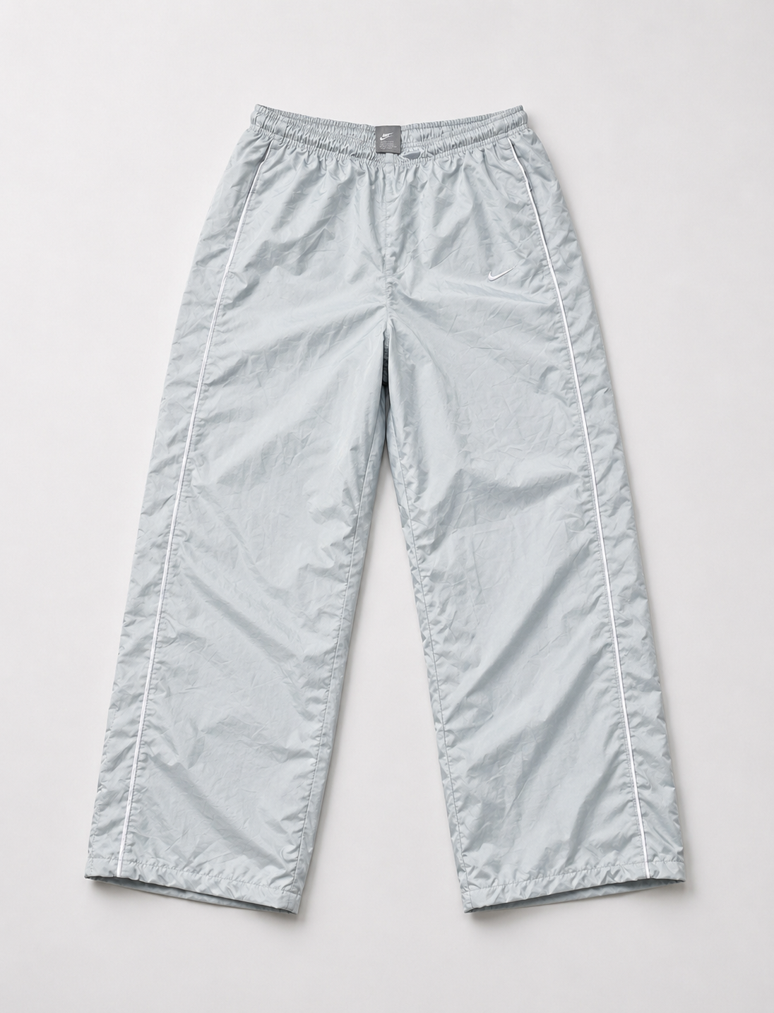 VINTAGE NIKE TRACKPANTS (S)