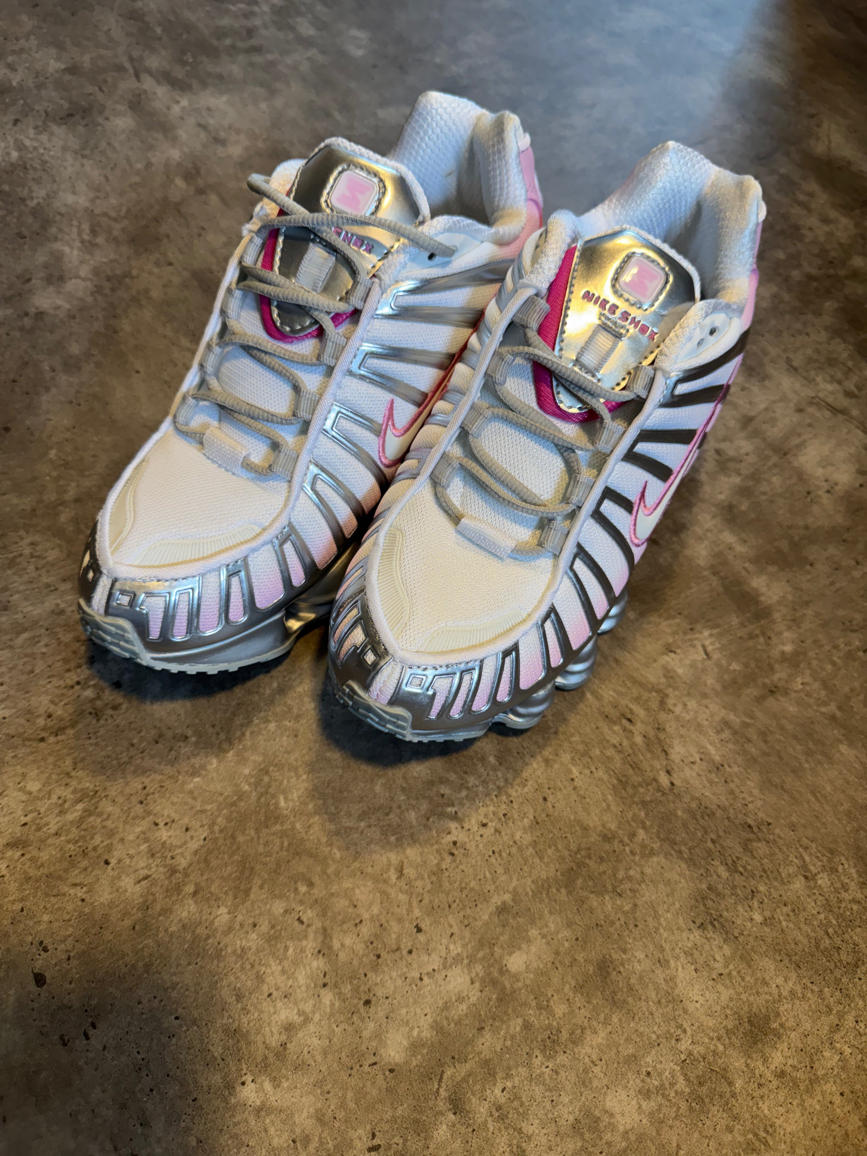 Nike Shox Schuhe (41)